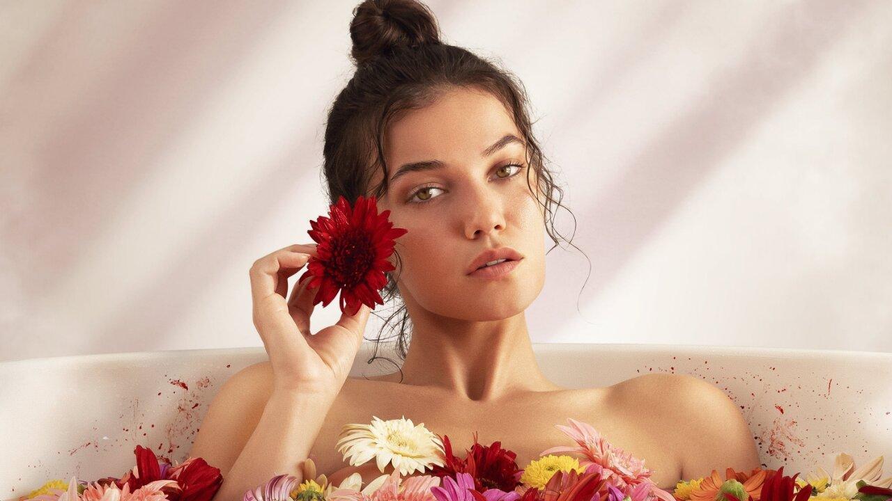 شاهد مسلسل الممثلة